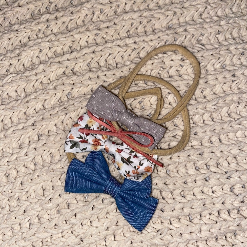 🌻💜 29 bow bundle - Picture 9 of 9